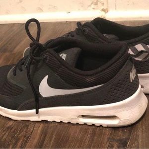 Nike Black Air Max Thea